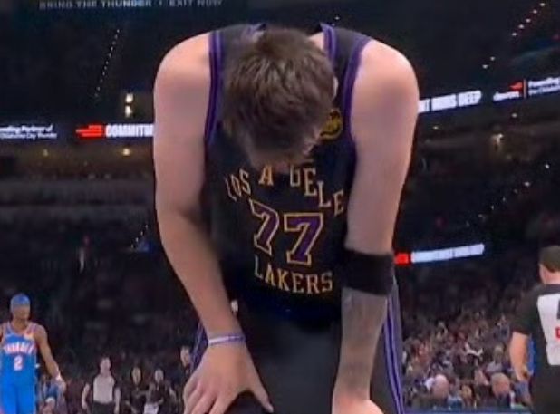 湖人惨败雷霆遭遇重创 东契奇伤退引发季后赛悬