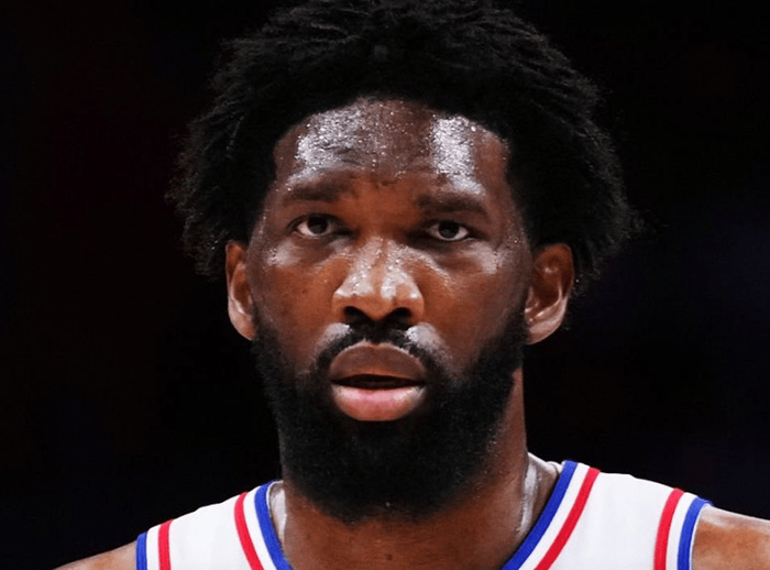 乔尔-恩比德突发阑尾炎手术缺席火箭对决