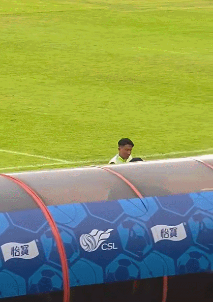 浙江队重罚拉拽对手头发外援 米特里策被禁赛罚