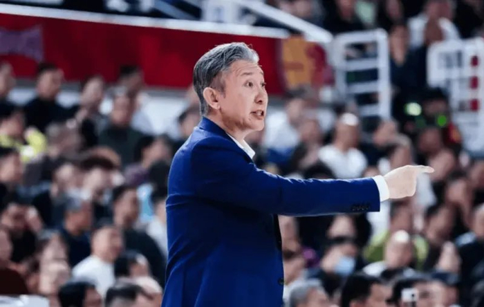 王浩然33分率队逆转深圳，山西防守漏洞成隐患