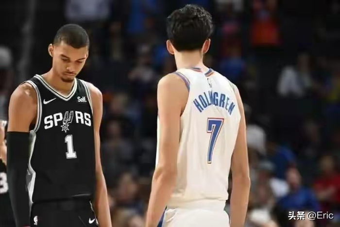 雷霆大胜快船锁定联盟第一 切特30+14展现内线统